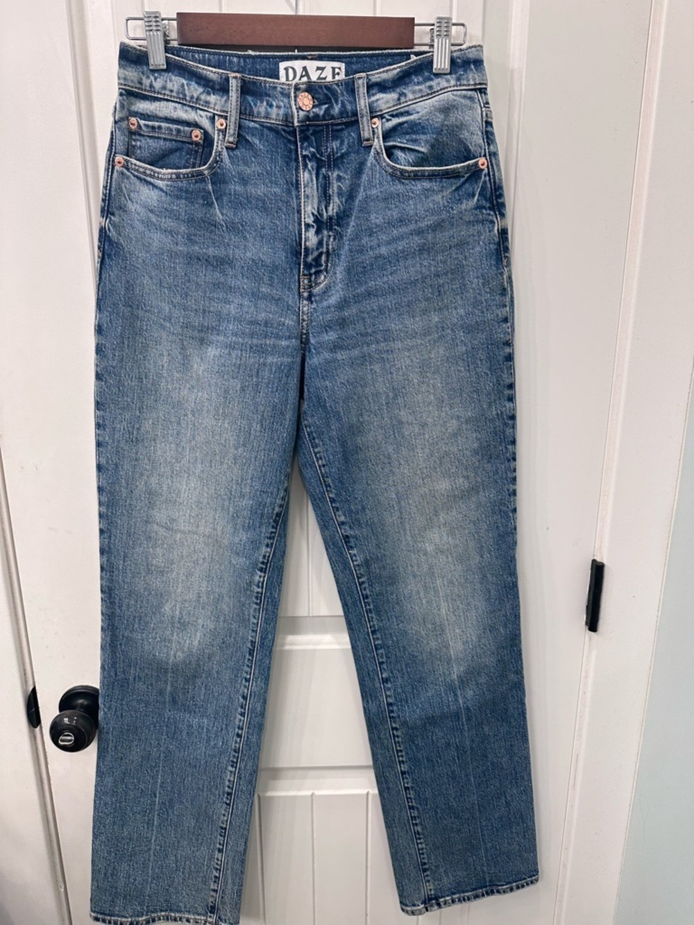 DAZE Denim High Rise Vintage Vibe Straight Leg Jeans | Size 26 | Retro Chic